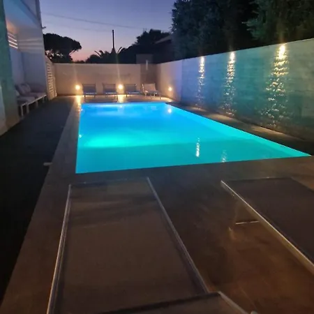 Oasi Con Piscina * Reitani