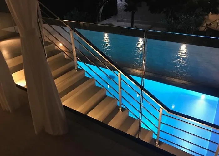 Oasi Con Piscina Reitani
